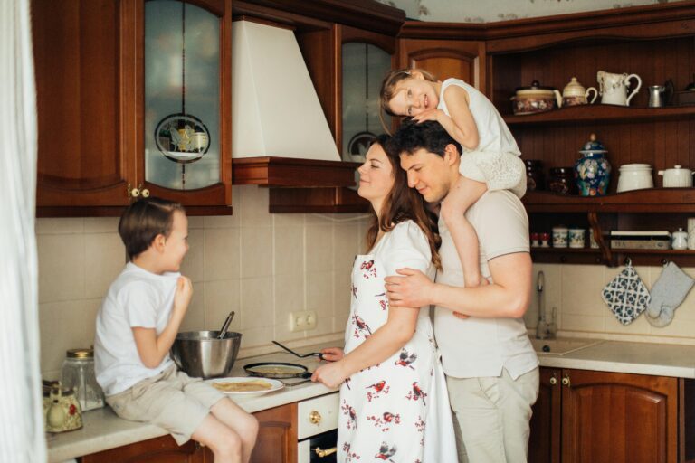 family spending time together in the kitchen creating a strong family culture at home